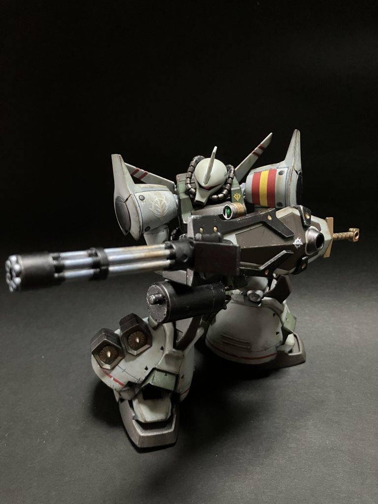 背景は黒がいいのか白がいいのか迷い中・・・