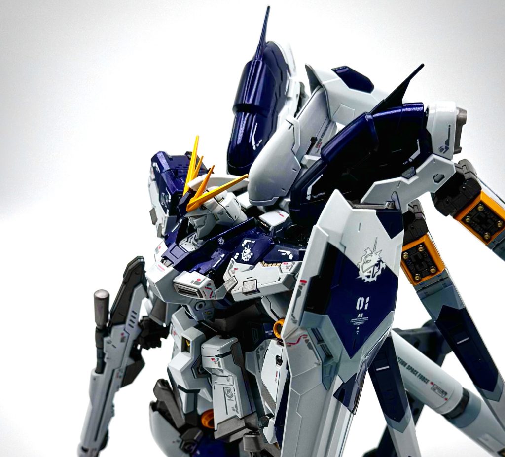 RG Hi-νガンダム