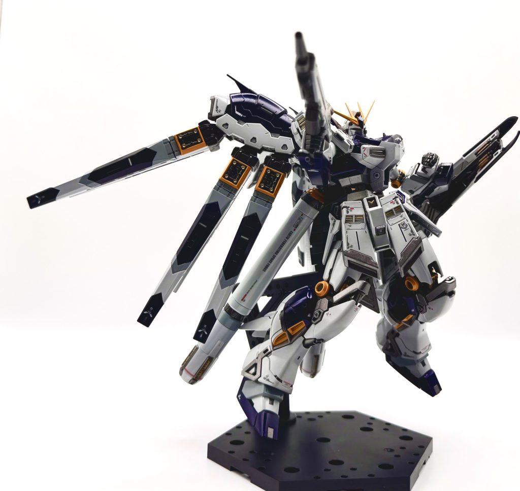 RG Hi-νガンダム–3枚目/制作者：@show_pra