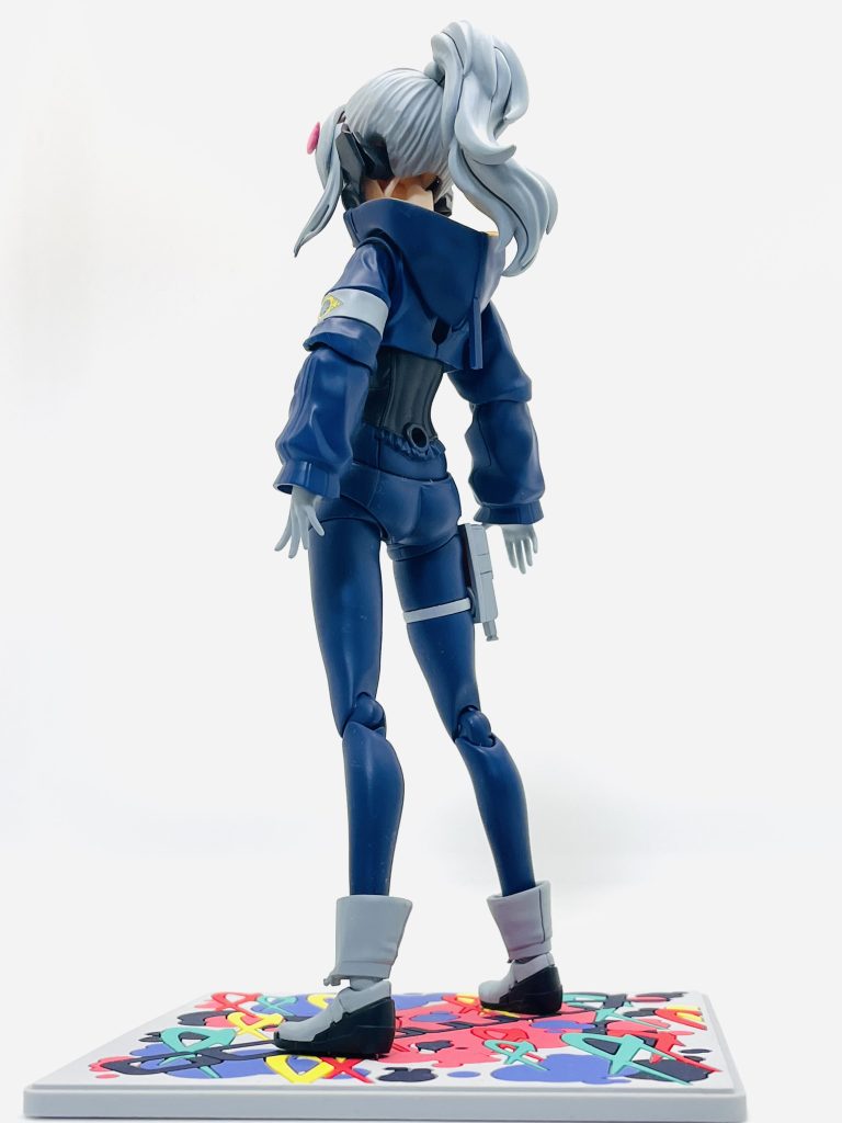 カラーリングブルー:ティターンズブルー2グレー:明灰白色黒:ミッドナイトブルー黄色:黄橙色