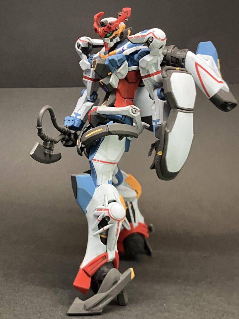 プラモ関係ないですが、宇宙世紀おじさんでガノタ自負してるくせに「おぉここで新キャラでるんか」とか思ってみてたんですよ。そしたらゲーツキャパでやんの…すぐ気付けよぉ。髪形とか完璧に前のまんまじゃん(gundam-kao9)