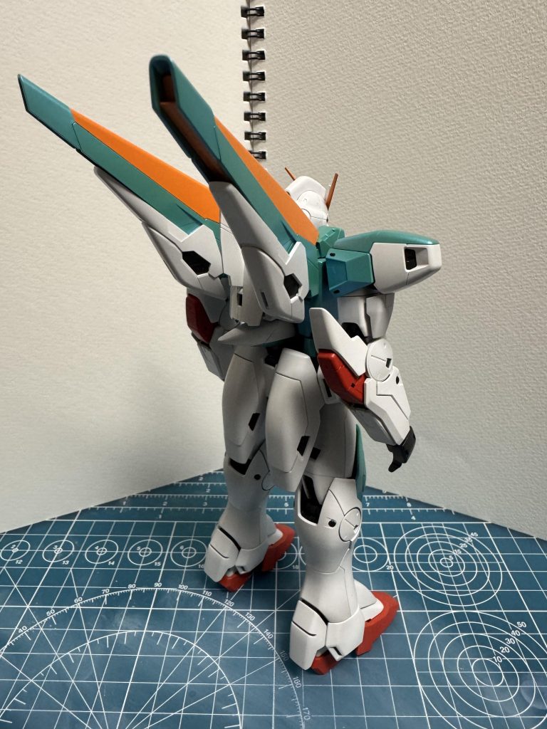V2ガンダム(2Pカラー)–3枚目/制作者：サーフ系プラモビルダー拓也