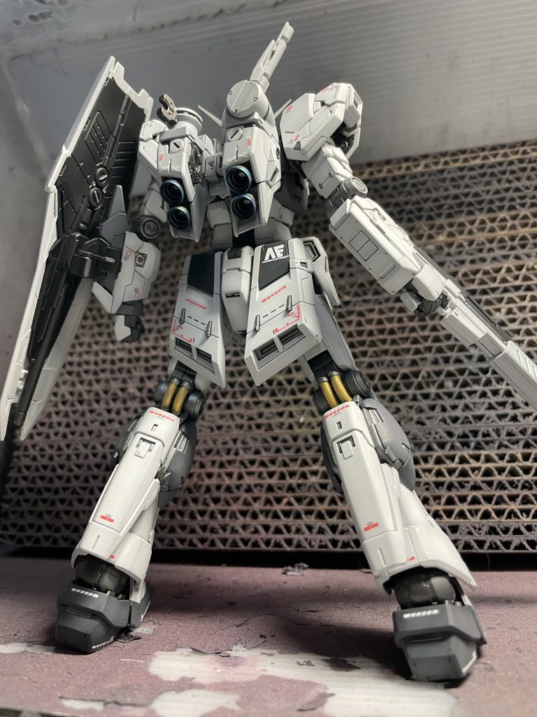 バックパックを本体白系のカラーと同系色にしてみました