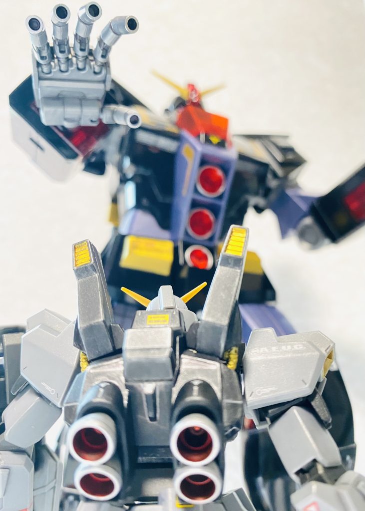 MKⅡもベース限定キットで、いつ作ろうかと積んでいましたが、サイコガンダムのおかげで積みが崩せて良かったです。まだティターンズカラーも控えていますが笑MKⅡも自分が好きな機体上位のMSで、好きなイラストに風に合わせて仕上げてあげられたので満足しました。