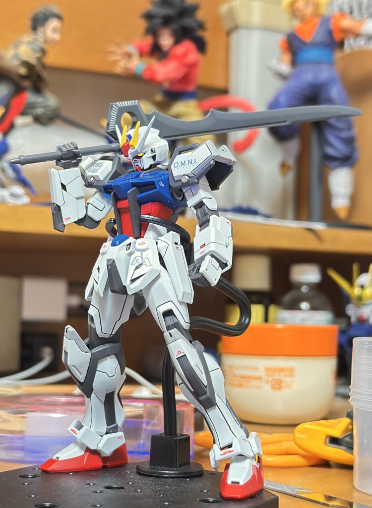 ガンダムマーカー イエローゴールドってビコーンできるんすね笑(iori_sei)