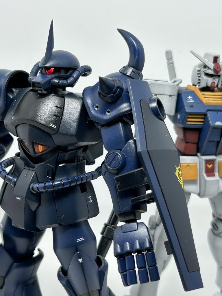 前作のEGガンダムと並びで。今までUCものは1/100ばかりでしたので、1/144が手に入ればシリーズ的に作っていきたいと思います。