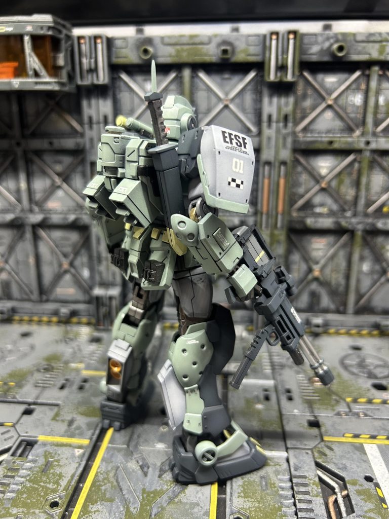 リア１チェッカーデカールはアトラスガンダムから拝借してます