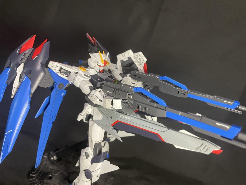 横からですがフルバーストも出来ます!