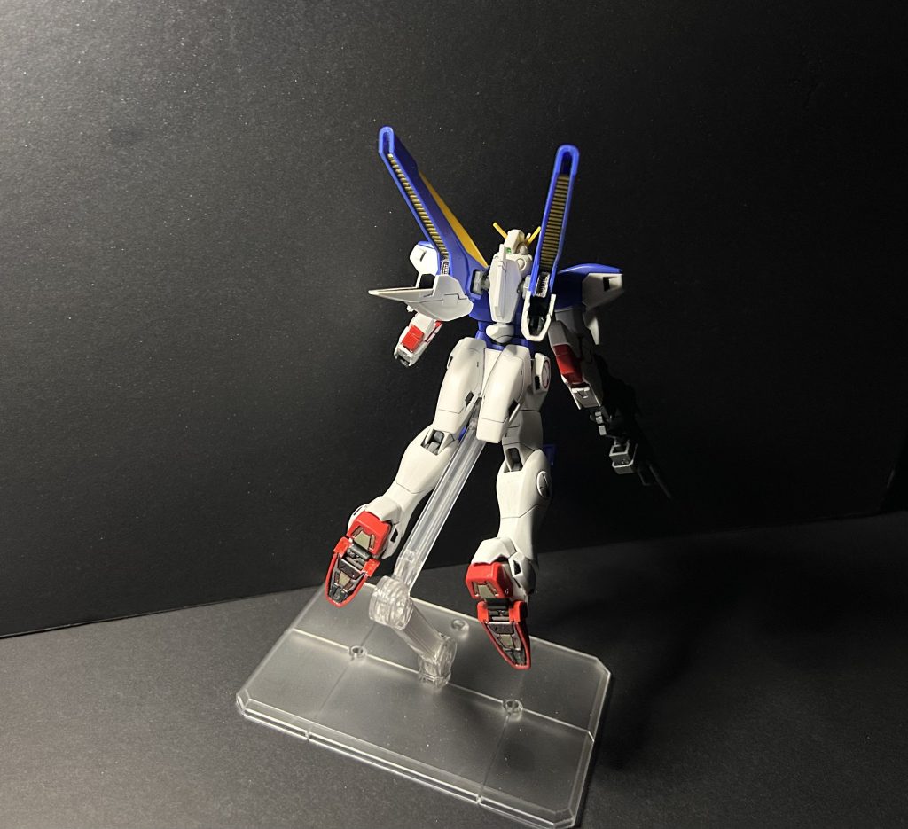 V2ガンダム–3枚目/制作者：ペーぺーモデラー