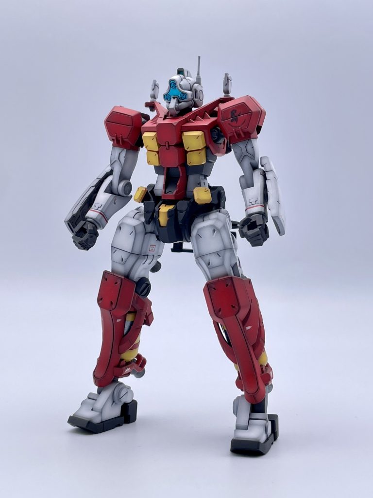 【カラーレシピ】黄:ブラウン(ク)→キャラクターイエロー(ク)+GXクールホワイト(ク)→キャラクターイエロー(ク)赤:赤褐色(ク)→GXクールホワイト(ク)+エヴァレッド(ガ)→GXハーマンレッド(ク)白:メカサフヘビー(ガ)+装甲ブラウン(ガ)→GXクールホワイト(ク)+装甲ブラウン(ガ)極少量カメラ?:GXクールホワイト(ク)→雲母堂本舗ビスマスパール+EXクリアー(ガ)→蛍光ブルーグリーン(ガ)武器:サーフェイサーエヴォブラック(ガ)→3/4ツヤ消しジャーマングレー(フィールドグレー)ドイツ陸軍戦車色(ク)関節:メカサフヘビー(ガ)足、腰など:アルティメットブラック(ガ)→インナーブラック(ガ)バーニア:スターブライトアイアン(ガ)※(ガ)=ガイア (ク)=クレオス