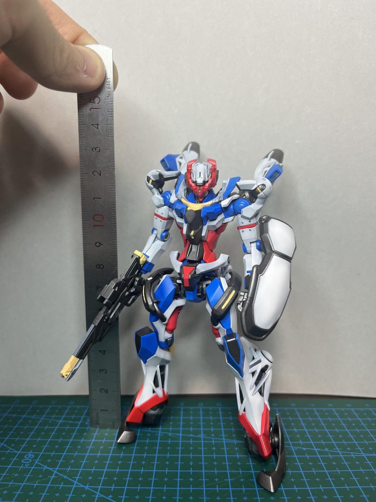 もうとにかく小さい！！！塗り分けめっちゃ大変でした^^;