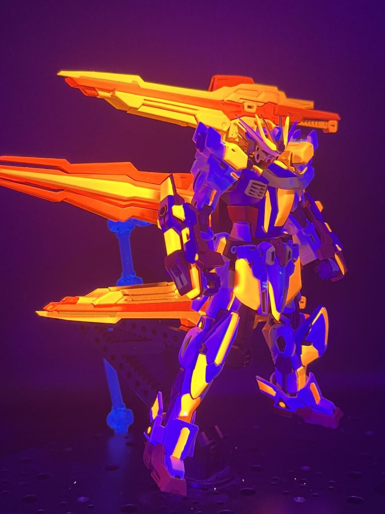 エクスプロージョン(発光)