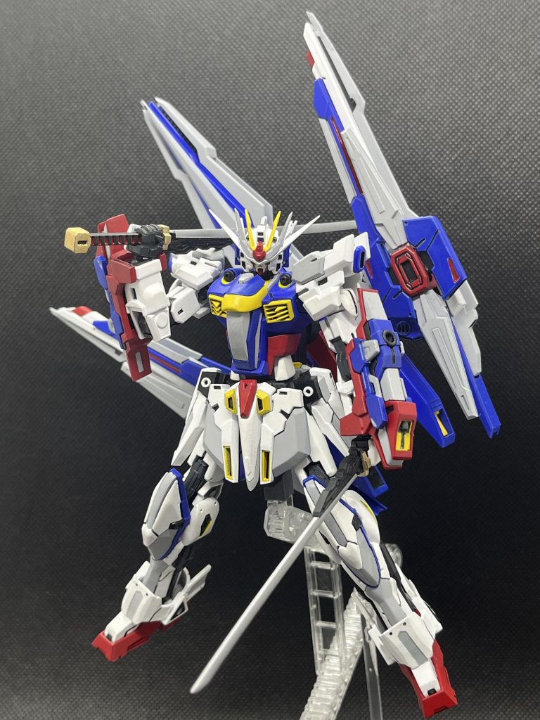 RAIKIRI Sword持たせてみるとこんな感じ。