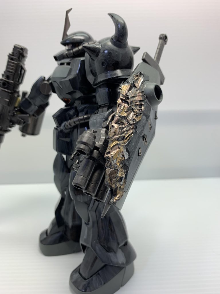 シールドはダメージ加工にしました。