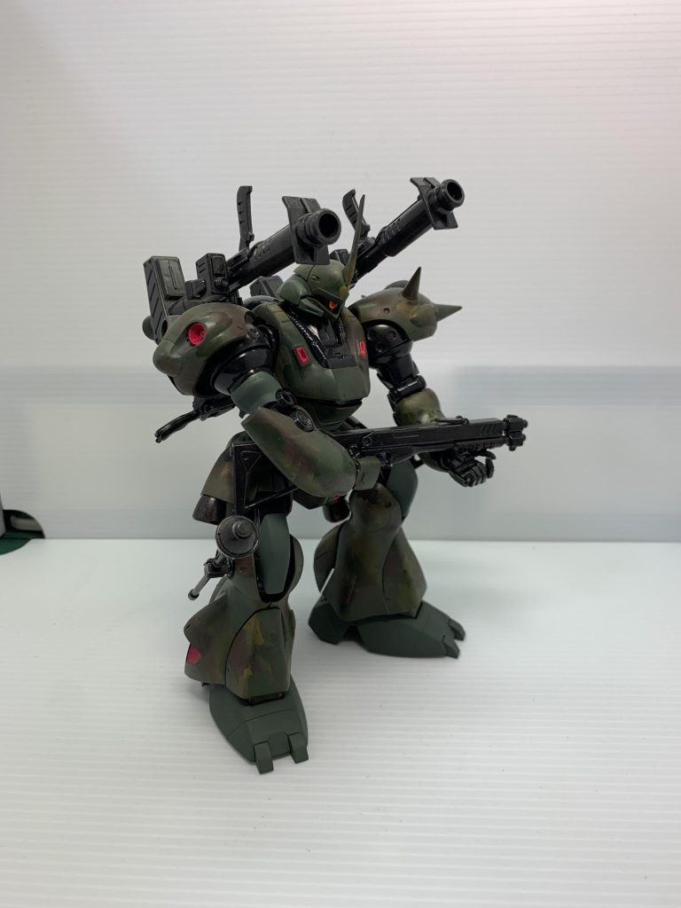 近くの老舗模型店が今月で閉店してしまいます。最近では大型店やネットでプラモを買うことが多かったが、それでもプラ板や増加パーツ等を買いに行っていました。時代だなぁ〜。残念で淋しいです🥹現在閉店セール中の為、覗いてみよう。