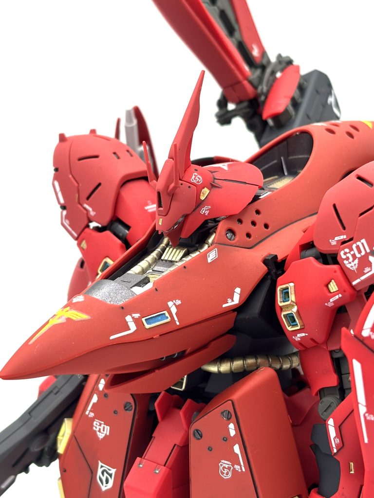 ペイントはガンダムマーカー等を使ってます。仕上げは水性トップコートを。仕事終わりに眠い目を擦りながらコツコツ進めてきました。まだまだ修行不足で作りが雑ですがこれからもいっそう精進して参ります。ここまで閲覧頂きありがとうございました!