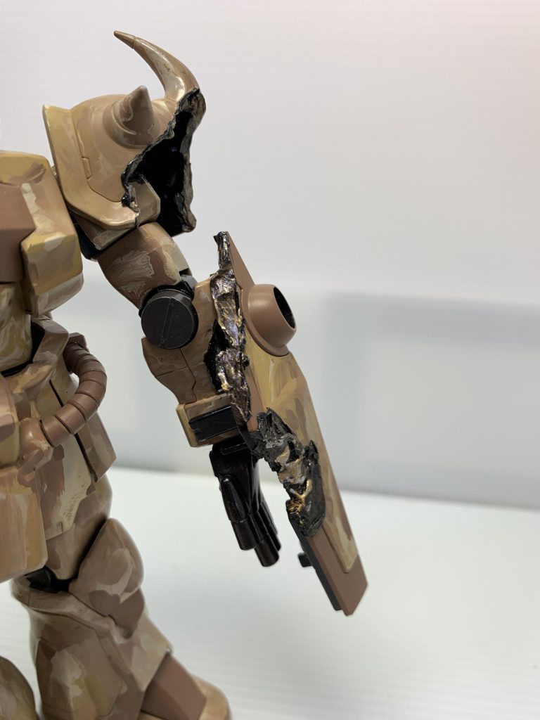 グフ・カスタム–5枚目/制作者：ゆたおいちゃん