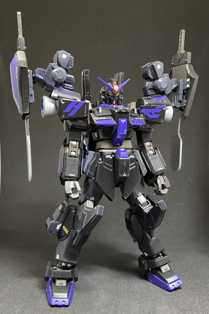 正面最後になりましたが、色々と試して結局黒背景が一番撮りやすかったです💦ただ、すでに各所の塗装が剥げてきていたので、取り直しはしませんでした😓ご覧いただきありがとうございました🙇🏻