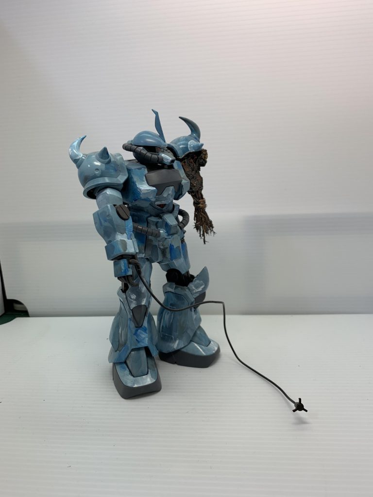 グフ・カスタム–3枚目/制作者：ゆたおいちゃん