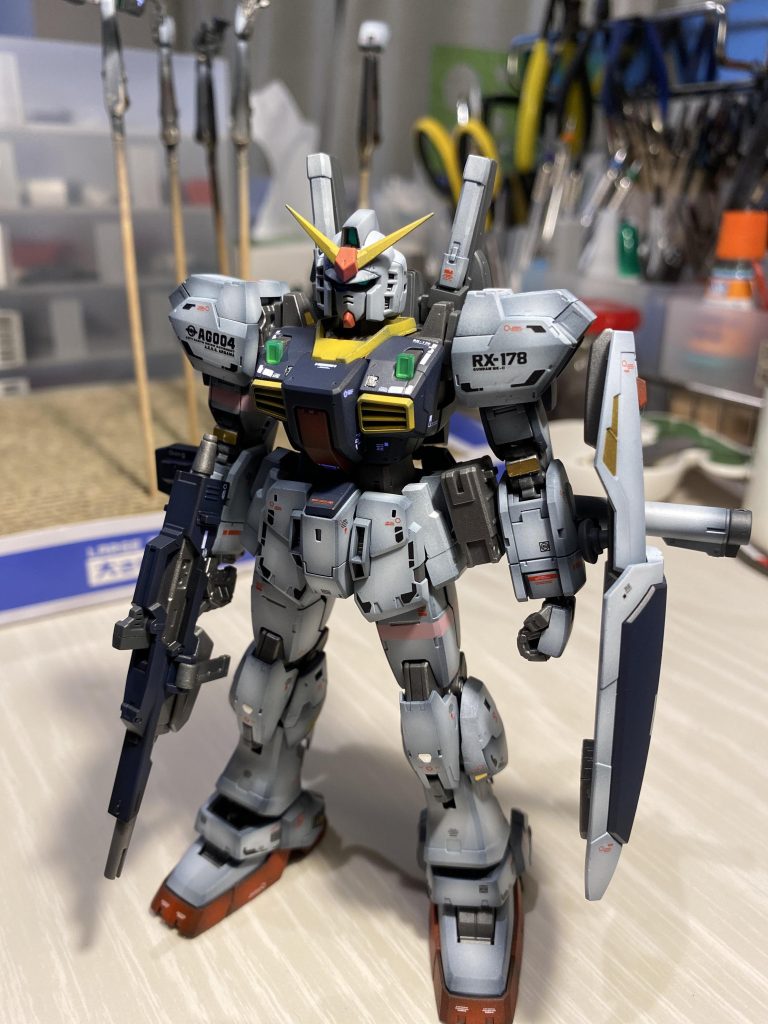 個人的にはMk-IIはカミーユよりエルのイメージなので、ピンクのラインを入れてみました🐥💕