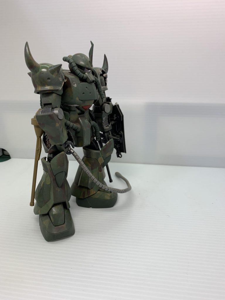 グフ–3枚目/制作者：ゆたおいちゃん