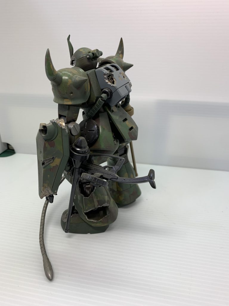 グフ–4枚目/制作者：ゆたおいちゃん