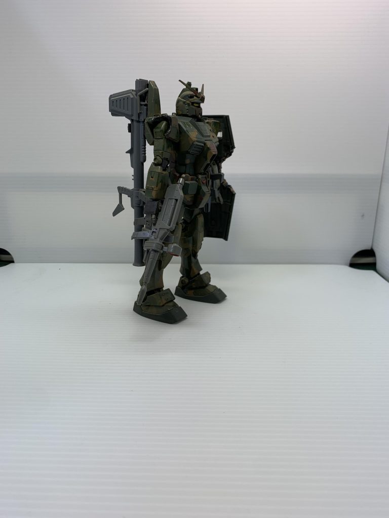 ランドセルにバズーカを搭載。