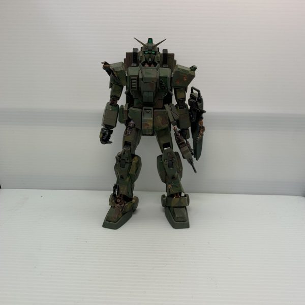 陸戦型ガンダム