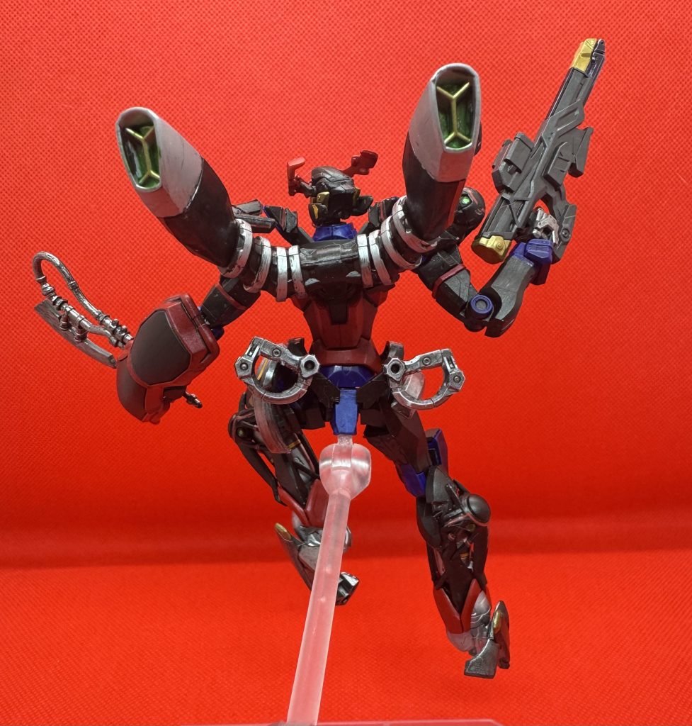 それと「妖怪パーツかくし」にやられてふくらはぎが片方無いです。大捜索の結果時空の狭間に消えたようです。パーツ注文してしようにも欠品なので気長に待とうかな。