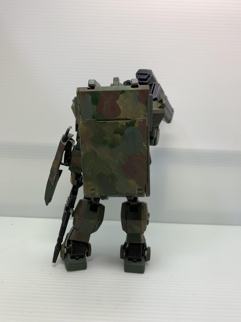 陸戦型ジム–5枚目/制作者：ゆたおいちゃん