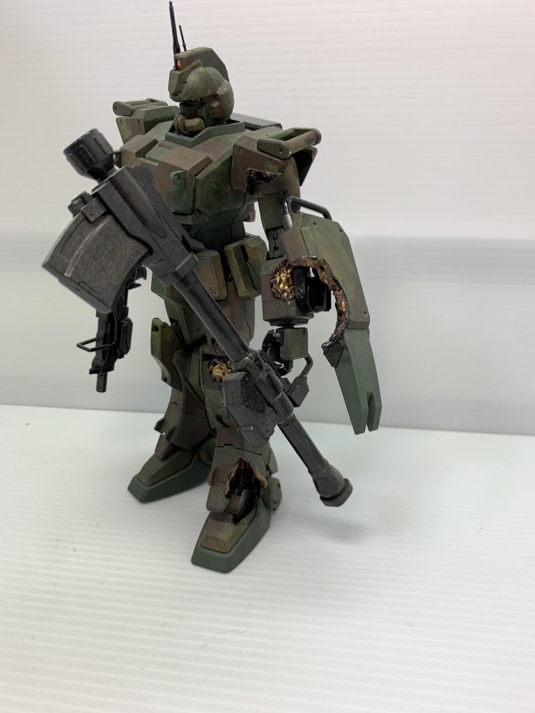 陸戦型ガンダムEz8–2枚目/制作者：ゆたおいちゃん