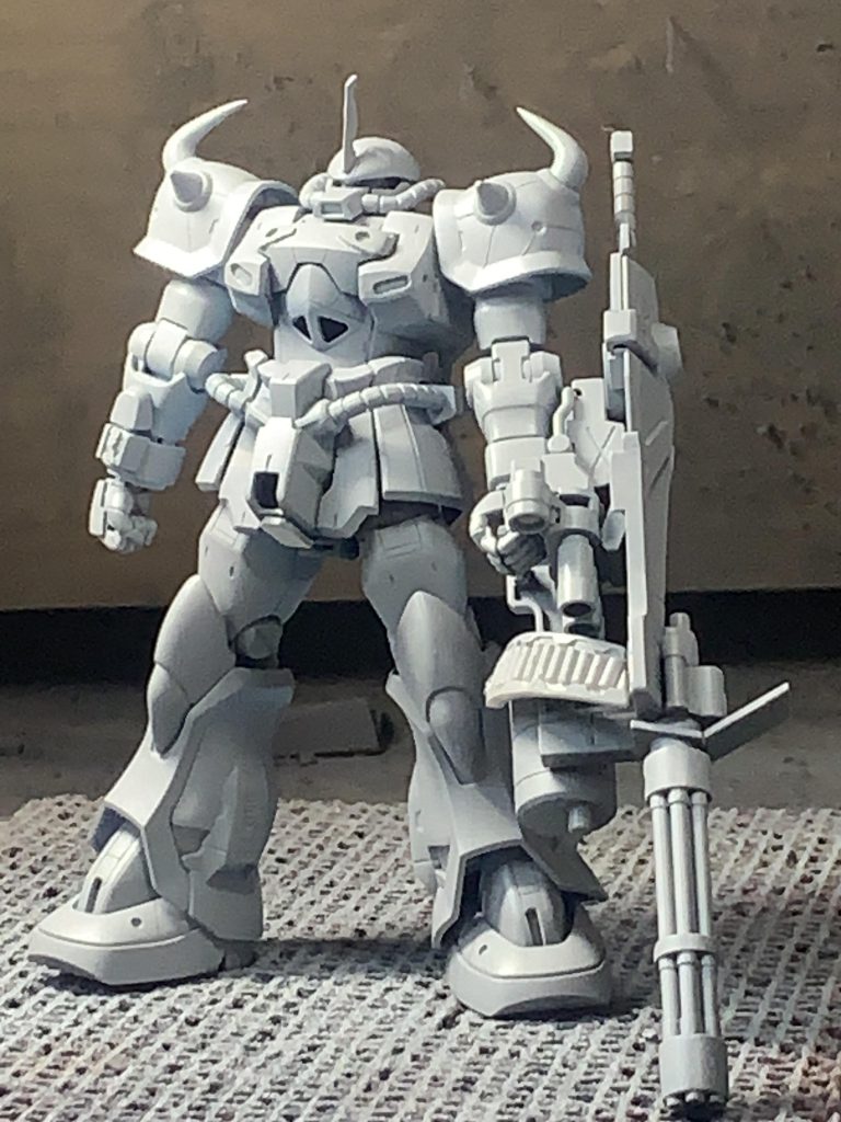 サフ画像です。俗にいうサフ萌えというやつですが……サフ画像が一番カッコよく見えるというガンプラあるある、何でですかね?