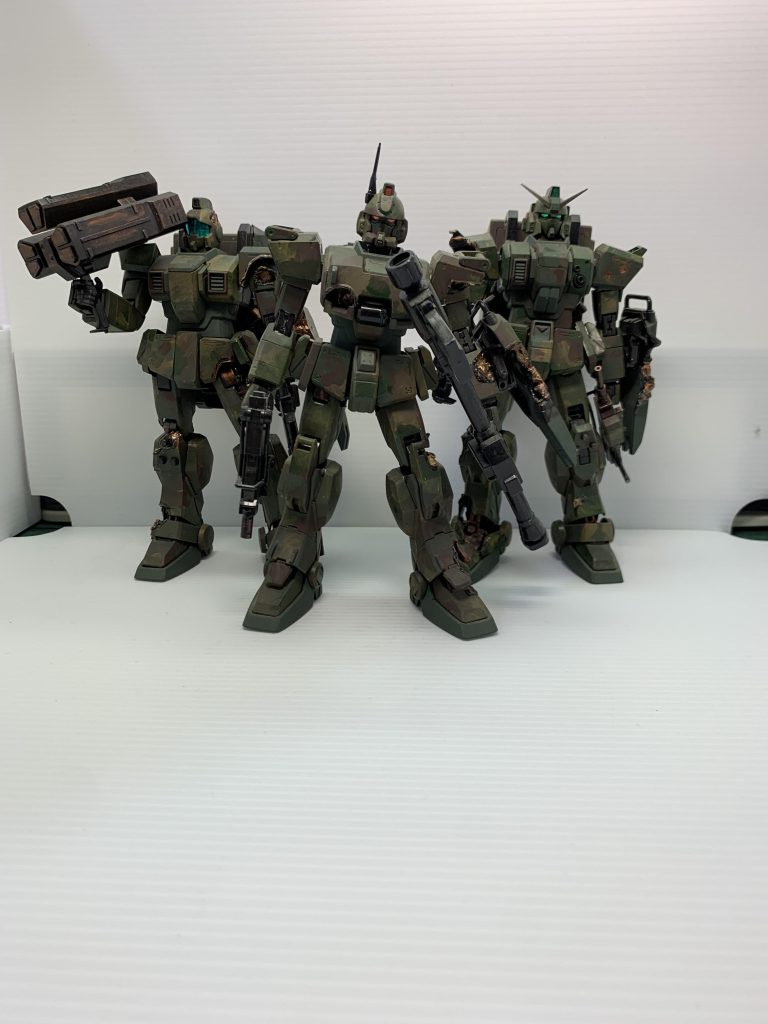 陸戦型　３機揃いました。