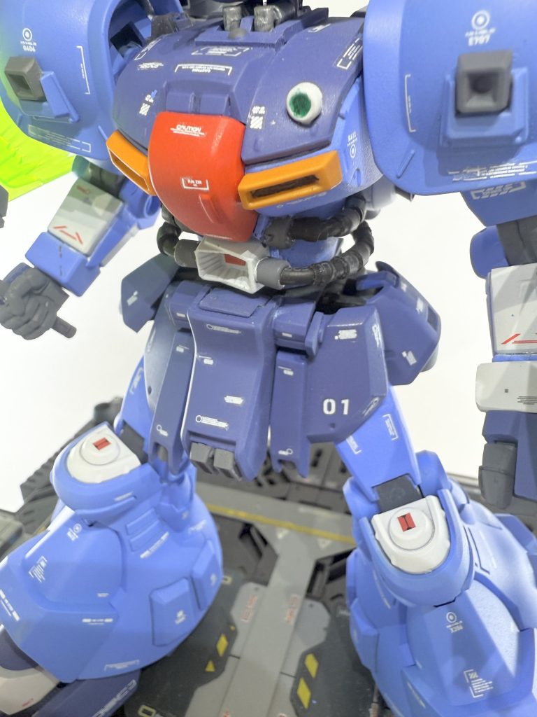 腰のチューブは熱収縮チューブを使用してみました。YouTuber様の技になります。同じように出来てるかは微妙ですが…笑