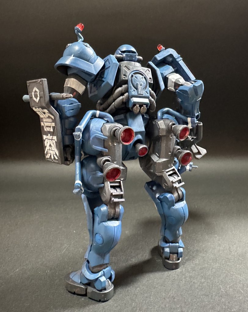 この感じのカラーで治安警察装甲騎兵がほしくなります。