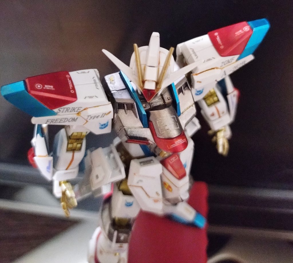 肩のデカールかなり気に入っています