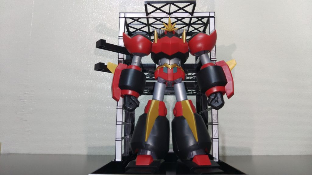 「ぱーぱぱぱーぱぱぱーぱぱぱらららららら~♪」ちょっぴりマイナーなロボットアニメ「地球防衛企業ダイ・ガード」のオープニングと出撃シーンを再現!これがやりたくてこのドックを購入したものです。まぁ、ダイ・ガードは全体的に幅が広いのでドックには格納できなくてガッカリしましたけどね・・・。