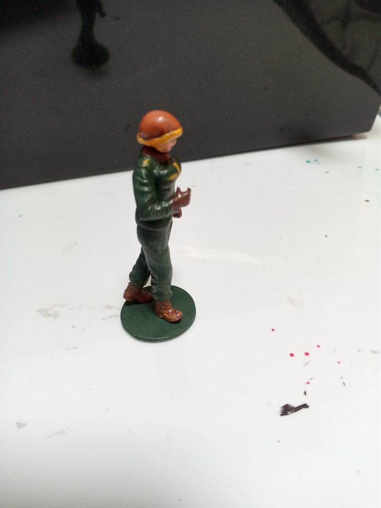 パテ盛りの加減も小さいため難しく、思ったよりもダイナマイトバディになった気もしなくはありません。