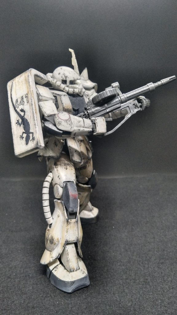 MS-06J ザク MG Ver.2.0 “ホワイトオーガー”–3枚目/制作者：匿名