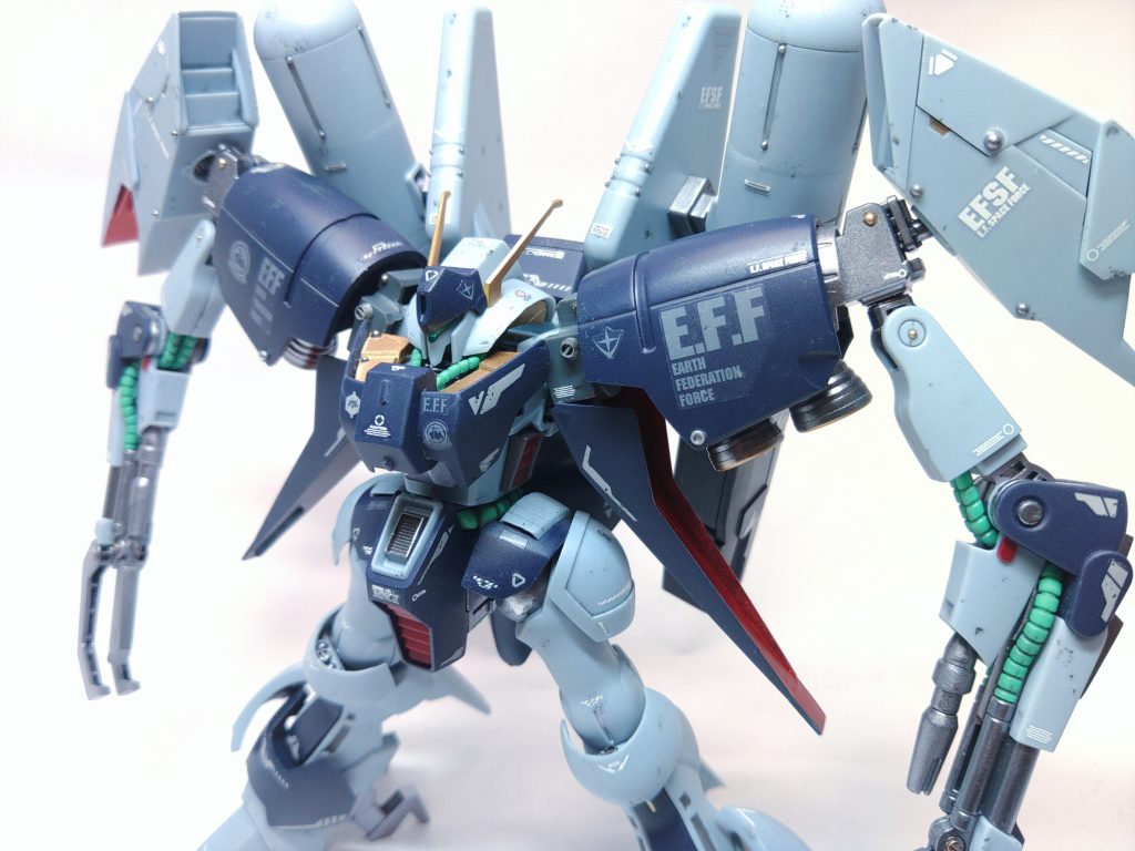 発売当初に入手したキットは、ノーマルバイアランに改造しようとして挫折してしまいましたが、その後のバイアランの発売と製作をもって、ボクの中のバイアラン学が向上したことで今回無事、バイアランカスタムも完成することができました。バイアランが余剰パーツもりもりなのもなかなかに幸運でした。ガンプラ入手が困難な時代、以前のようにバックパックだけ流用とかはなかなかできなくなったので、必然的にパーツが余るキットというのは嬉しいですね。最近はバイアランの縁ともいうべきか、たまたまバイアラン2号機バンデシネ版も入手できてしまったのですが、こちらはしばらく寝かせます。プレバンは頻繁にチェックしてませんがバイアランイゾルデはどこかで再販してほしいところですね。バイアランはこちら↓https://gumpla.jp/hg/2412596