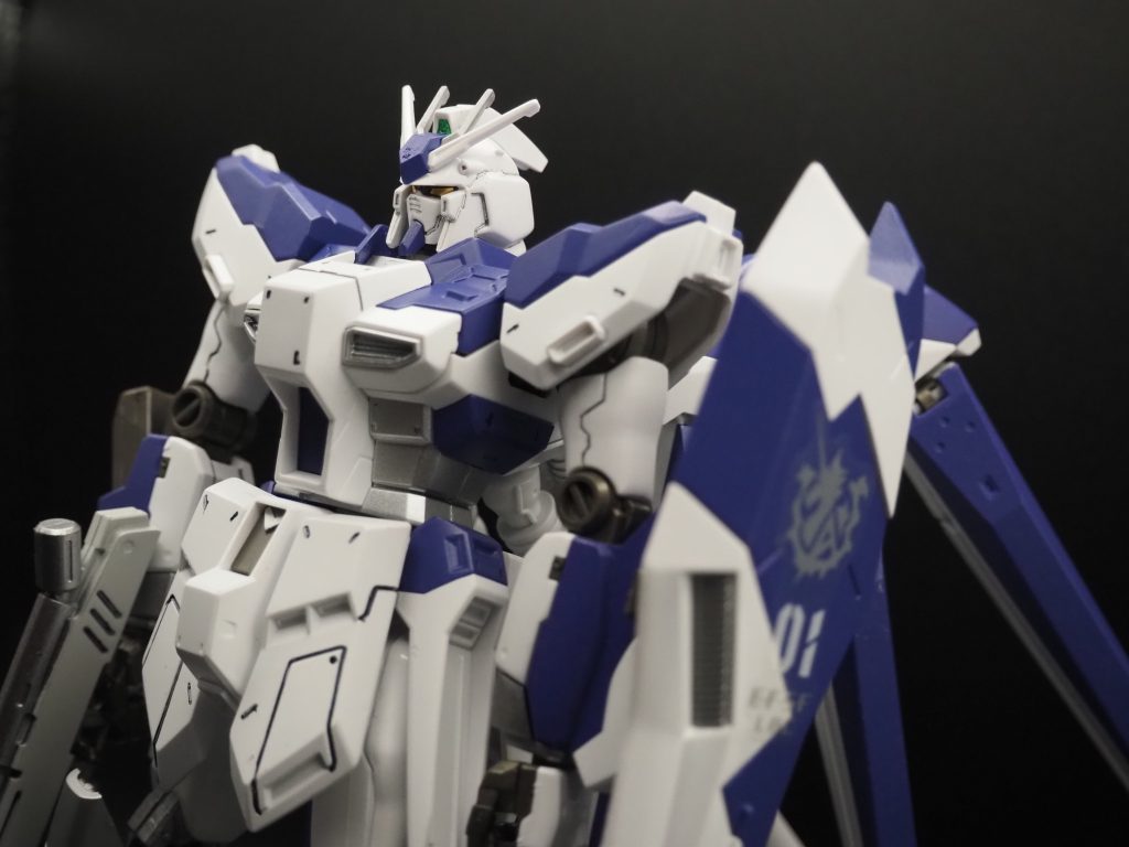 HG Hi-νガンダム–2枚目/制作者：出町やなぎ
