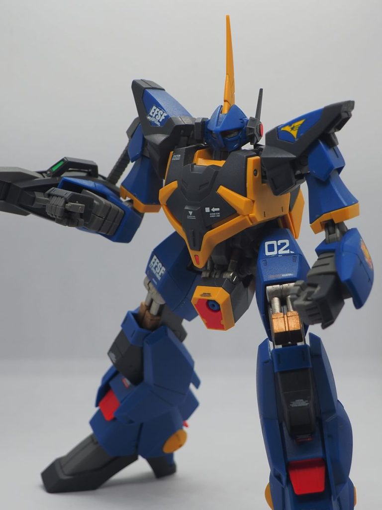 同じ時代のメタスには後継機が有るのに、コイツには後継機が確か無かった様な・・・(gundam-kao9)