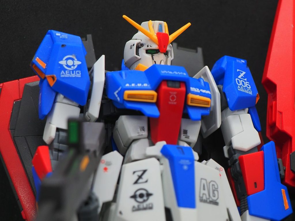 まぁ、楽しければいいかで(gundam-kao2)