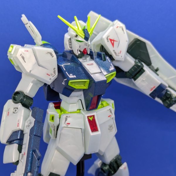 νガンダム(サイコフレーム発光イメージカラー)