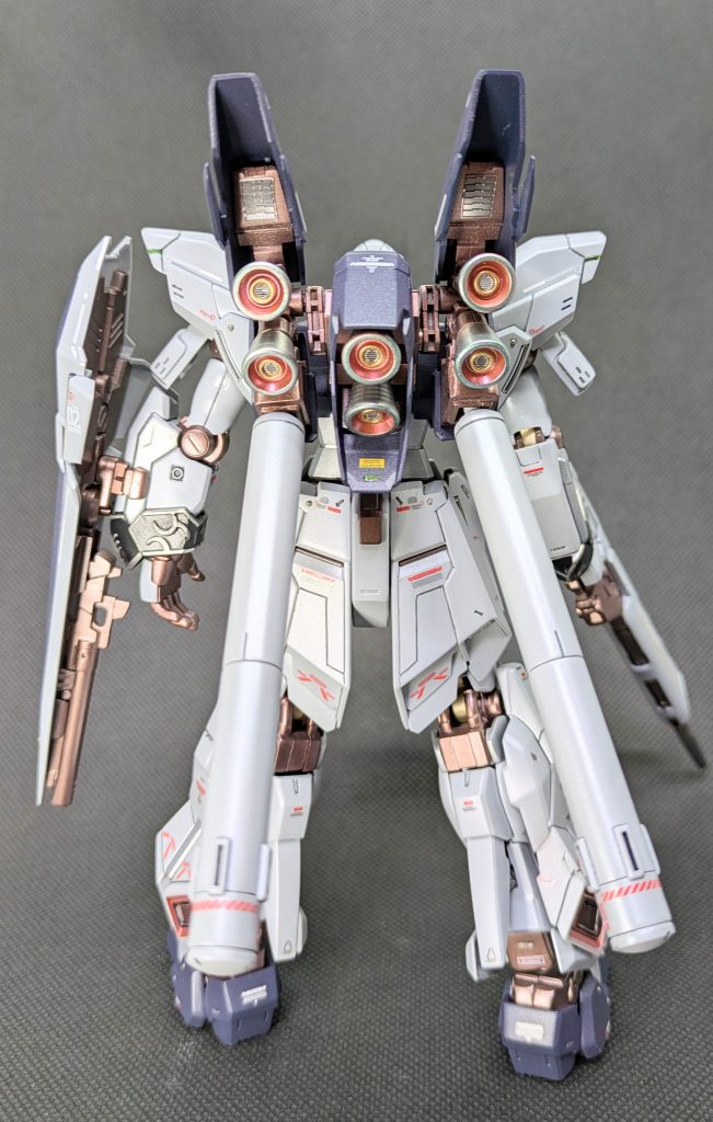 バックショット✨️今回もバックパックはじめ機体各所にメタルパーツを散りばめました。