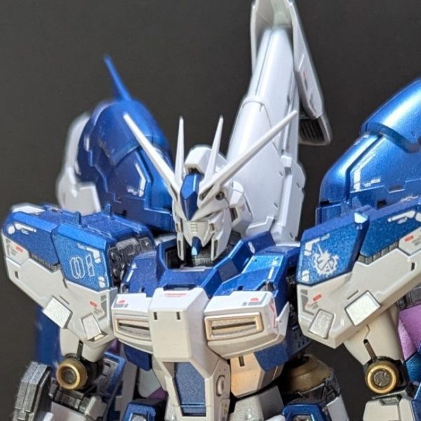 RG Hi-νガンダム