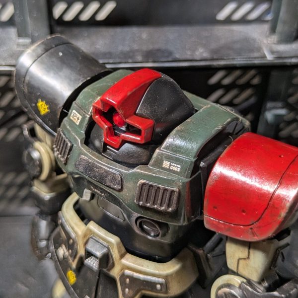 リックドム筆塗り全塗装