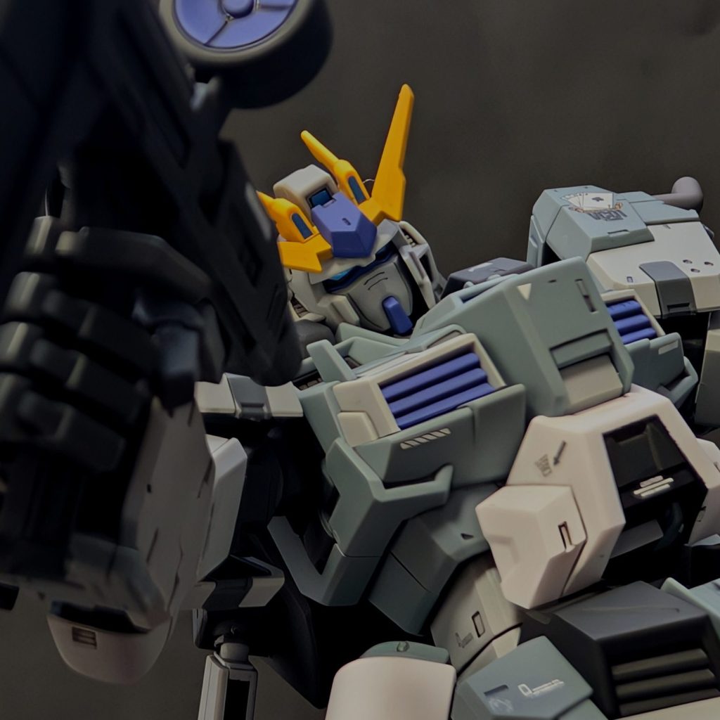 MGガンダムストームブリンガーP.F. 缶スプレー部分塗装｜Hacchi