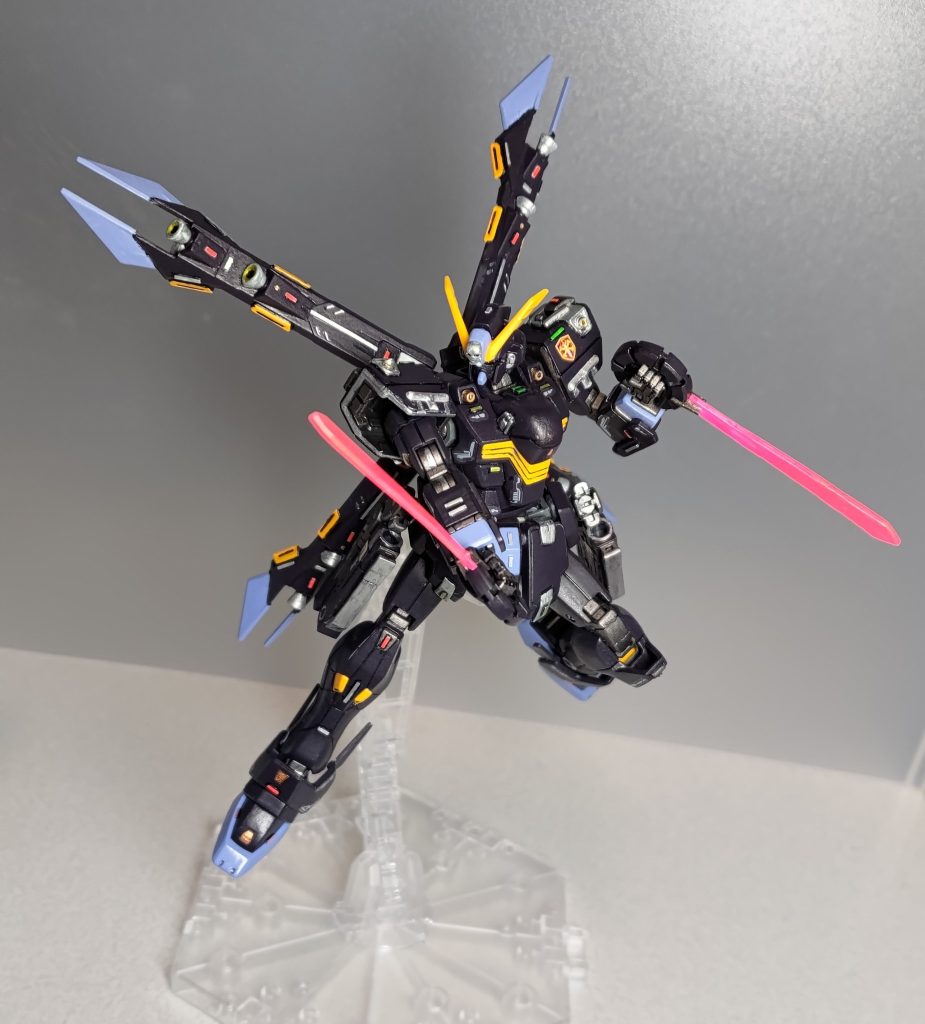 こちらは細くて短めのダガー風。ビームダガーと言えばピクシー、ピクシーと言えば・・・