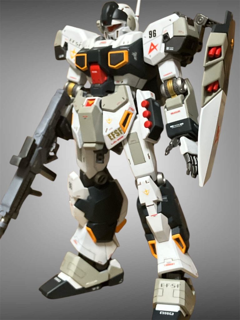 武器持ち全身像です